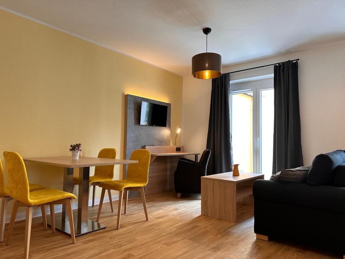 Ferienwohnungen Gaststaette Brauhaus Zwickau Gmbh Buitenkant foto